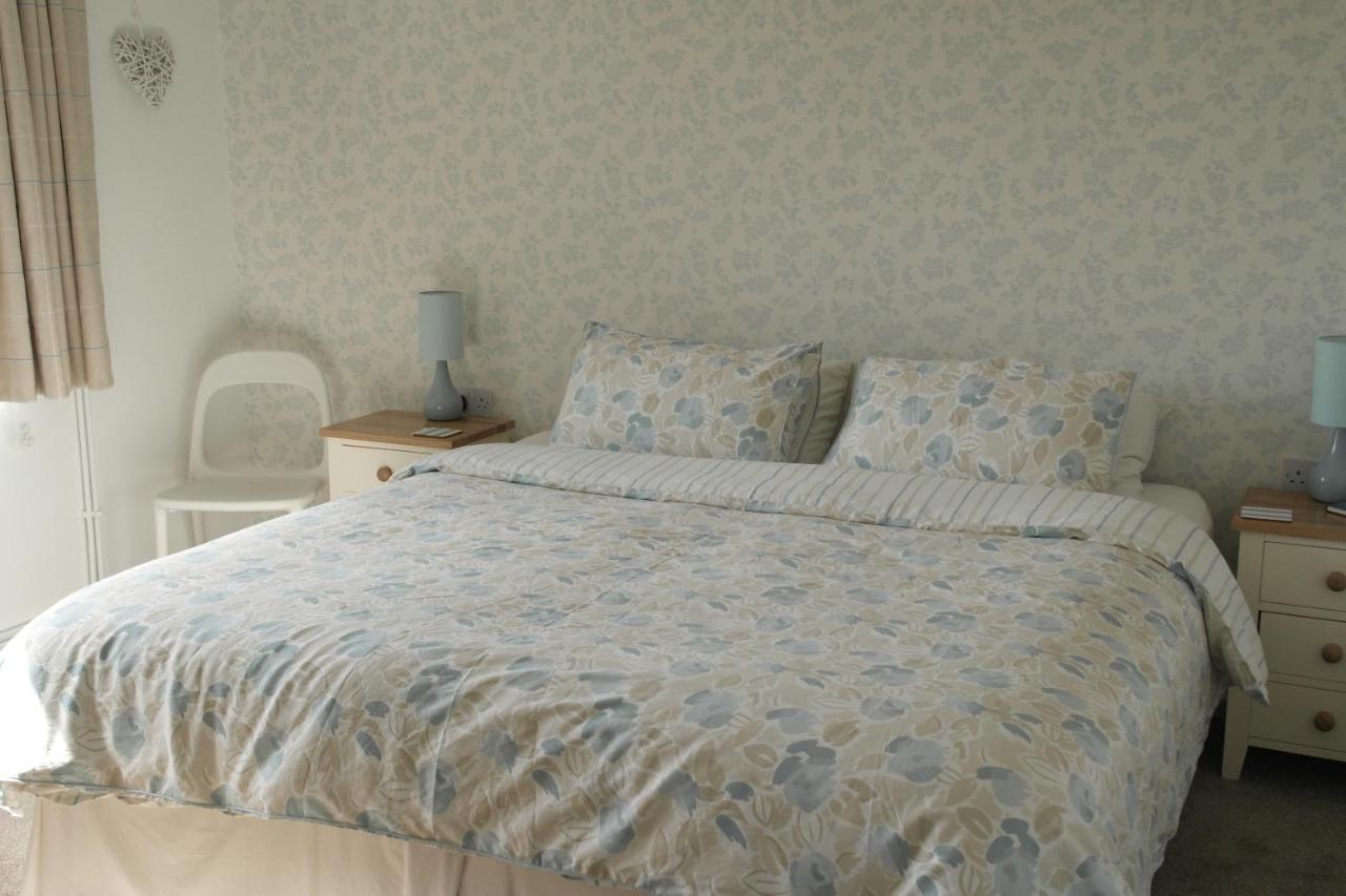 Nettle Bank Bed and Breakfast Lyme Regis Eksteriør billede
