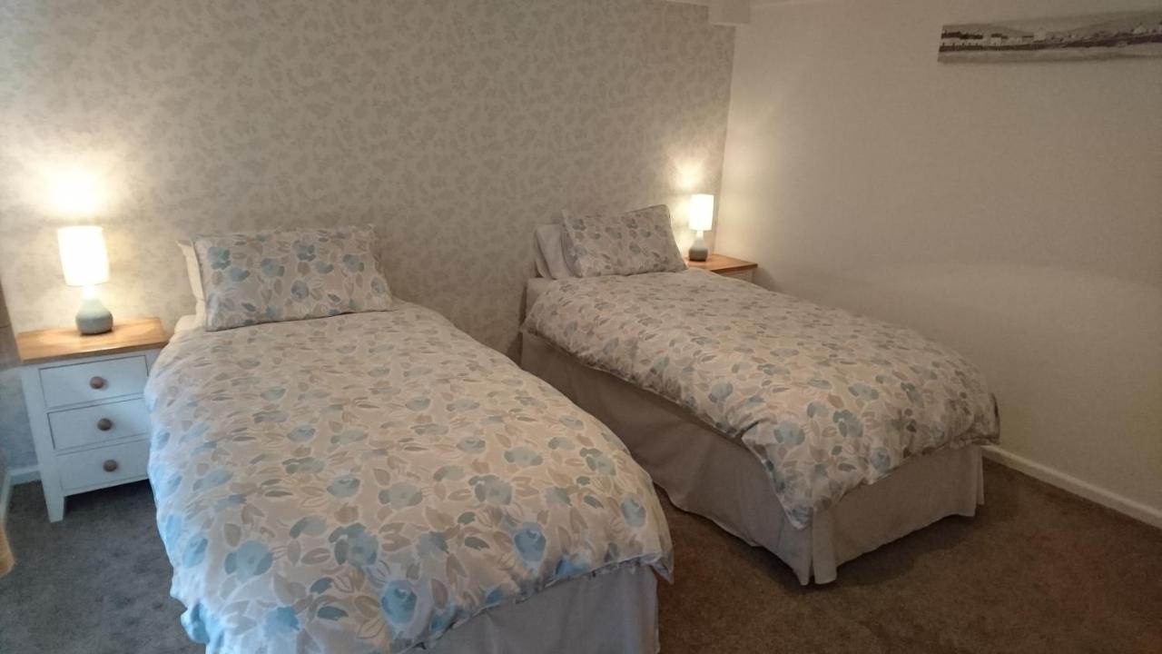 Nettle Bank Bed and Breakfast Lyme Regis Eksteriør billede