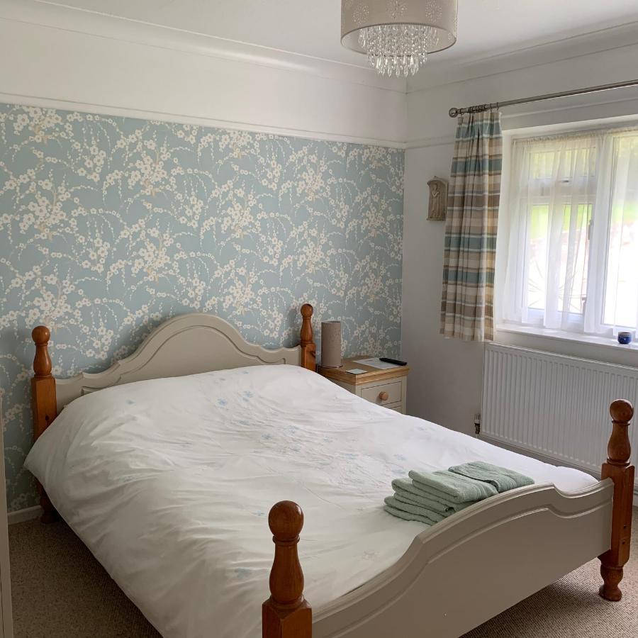Nettle Bank Bed and Breakfast Lyme Regis Eksteriør billede